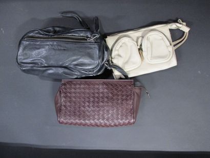 Trois petits sacs en suir dont ZADIG & V...