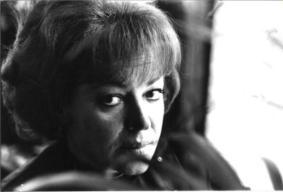 Ensemble de 12 portraits en noir et blanc...