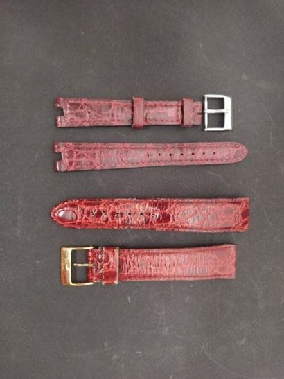 Deux bracelets de montre en cuir