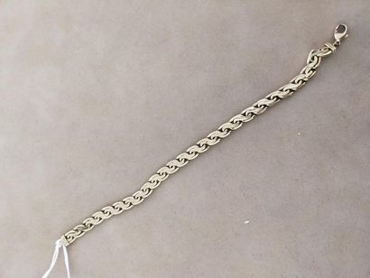 Gourmette en or jaune 18 k
Pd : 9,71 gr