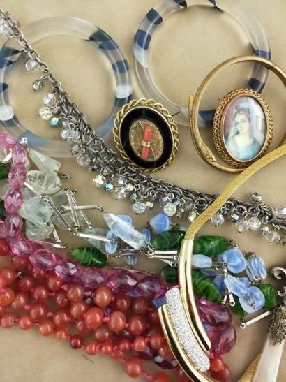 lot bijoux vintage
