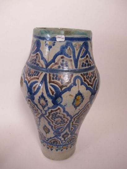 Vase et bassin en céramique émaillée vert...