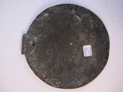Trois plaques muletières en laiton gravé...