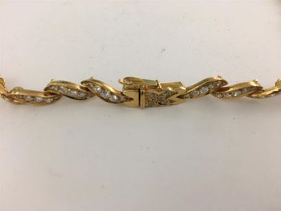 Collier articulé en or jaune 750 millièmes,...