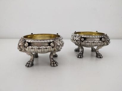 FROMENT MEURICE
Paire de salerons en argent...