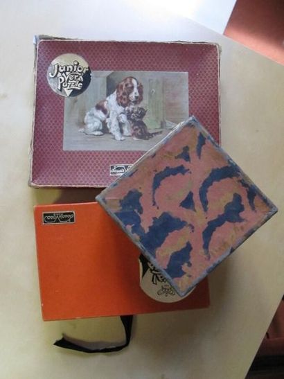 3 coffrets de puzzles incomplets
coffrets...