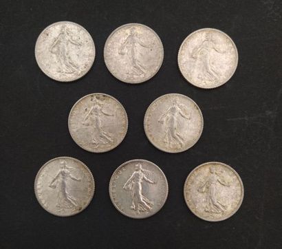8 pièces de 1 franc en argent
3 pièces de...