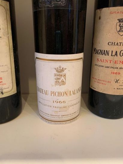 Bouteille de Ch. Pichon comtesse 1966 
