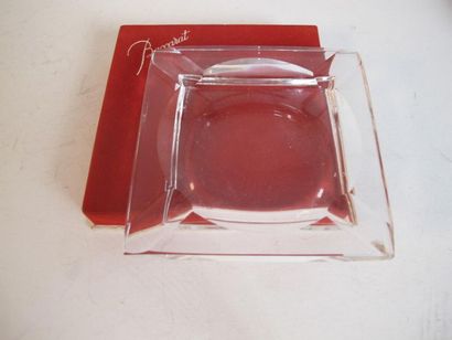 BACCARAT
Cendrier en cristal carré