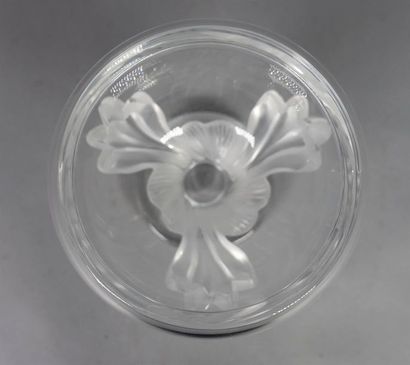 LALIQUE France
Coupe ronde sur piédouche,...