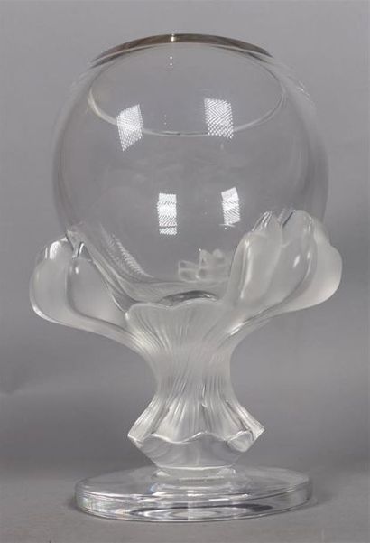 LALIQUE France
Coupe ronde sur piédouche,...
