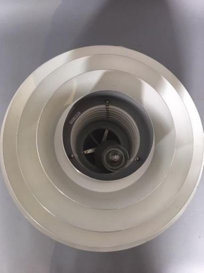 POUL HENNINGSEN (1894-1967)
Suspension en...