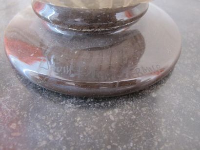 DAUM
Vase ovoide
Haut. : 25 cm ; Larg. :...