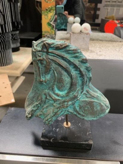 JOBIN Bernard (né en 1945)
Cheval en bronze...