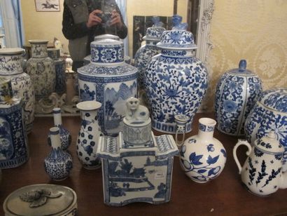 Set of vases, ceramic cutlery pots with blue...