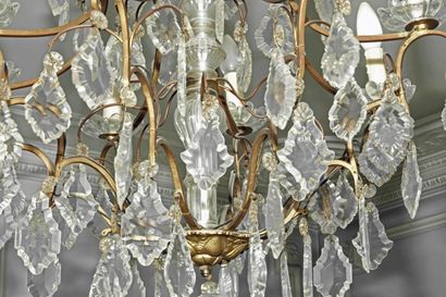 Eight-light chandelier with crystal pend...