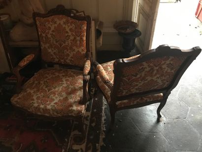 Carved natural wood lounge furniture with...