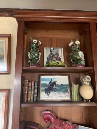 Four ceramic owls. And lot of owls in co...