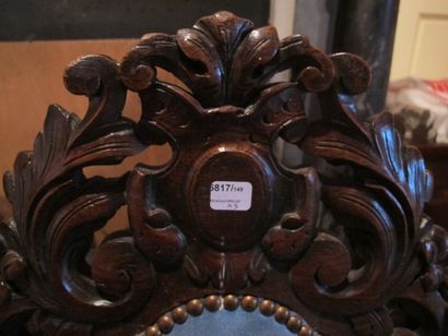 Nine chairs with openwork backrest in carved...