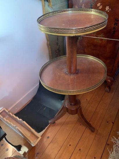 Tripod pedestal table with two shelves, varnished...