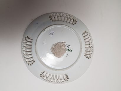 Soviet propaganda plate in porcelain partly...