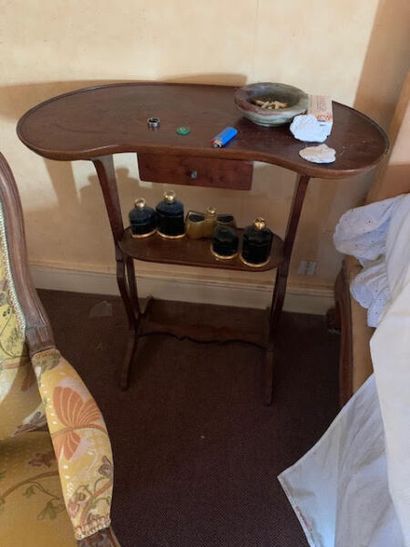 Side table with kidney shaped top, natural...