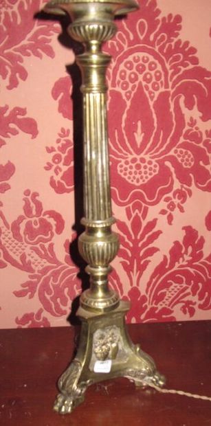 Bronze tripod lamp base with fluted shaf...