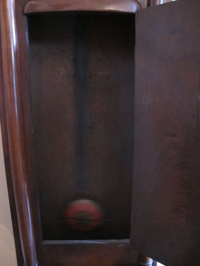 Parquet clock in natural wood, the enamelled...