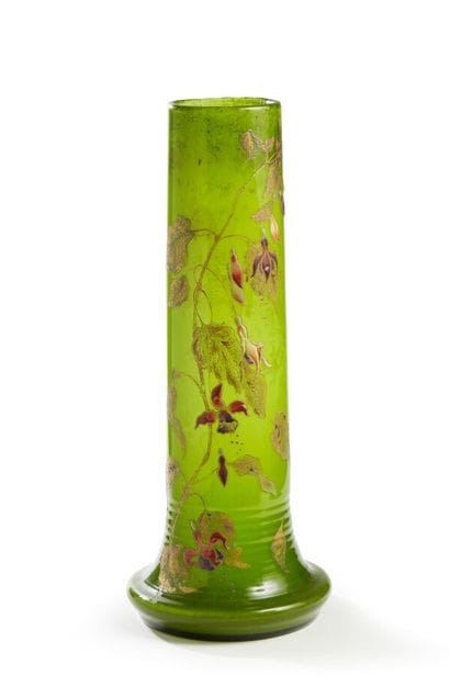 GALLE Émile (1864-1904)

Vase à base renflée...
