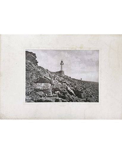 Feu de La Falaise du Raz de Sein Les Travaux...