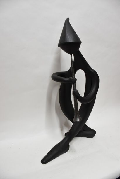 KISSOLA Alberto 

Joueur de hautbois

sculpture...