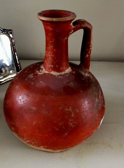 Ensemble de huit vases en terre cuite Afrique...
