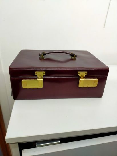 Lot de bijoux fantaisie et coffret à bij...