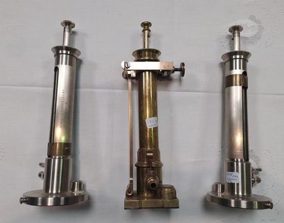 Ensemble de trois niveaux Leneveu, H. MORIN...