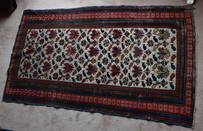 Deux tapis Chirvan (chaîne, trame et velours...