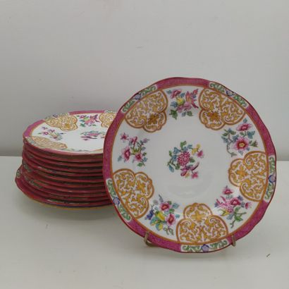 MINTON & Divers

Partie de service en faience...