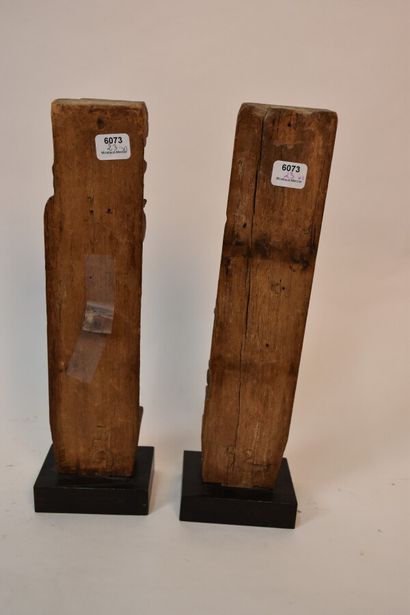INDE

Deux musiciens

Sujets en bois

Haut....