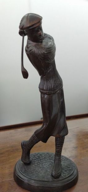 Golfeur

Bronze

H : 22 cm