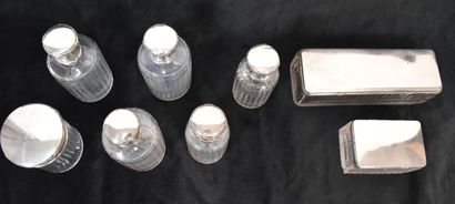 Set of toiletry silver mounting style LXVI...
