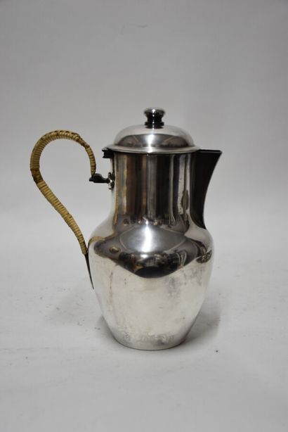 Silver plated lot including: a tray with...