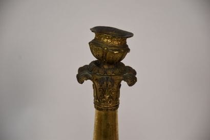 Pair of gilt bronze torches 

Restoration...