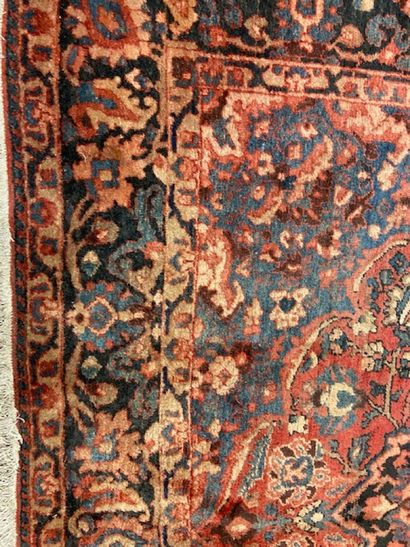 Mesched carpet (cotton warp and weft, wool...