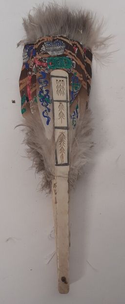 CHINA

Bone fan with feathers and painted...