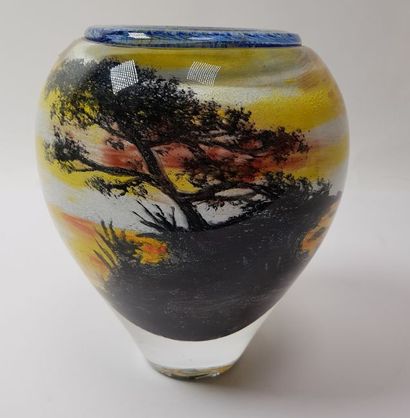 NOVARO Jean-Claude (1943-2015)

Glass vase...