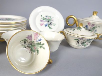 THEODORE HAVILAND LIMOGES FOR ROUARD - white...