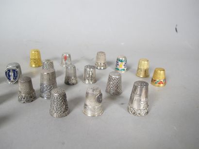 Set of silver and gold plated thimbles