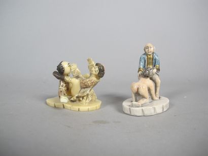 Lot of two figurines with erotic subject...