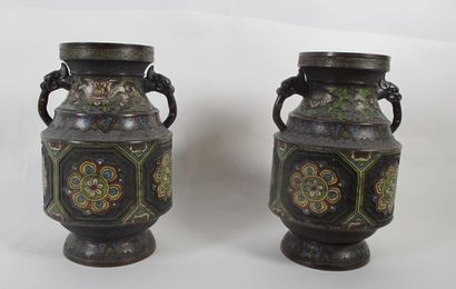 JAPAN, first half of the 20th century

Pair...
