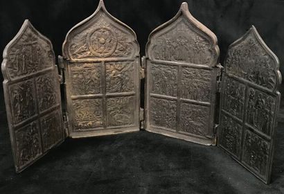 Quadriptych travel icon in bronze of lanceolate...