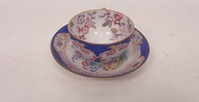 SARREGUEMINES and English porcelain

Set...